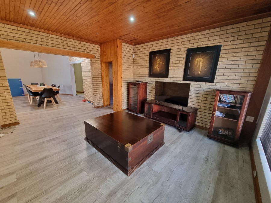 4 Bedroom Property for Sale in Panorama Free State
